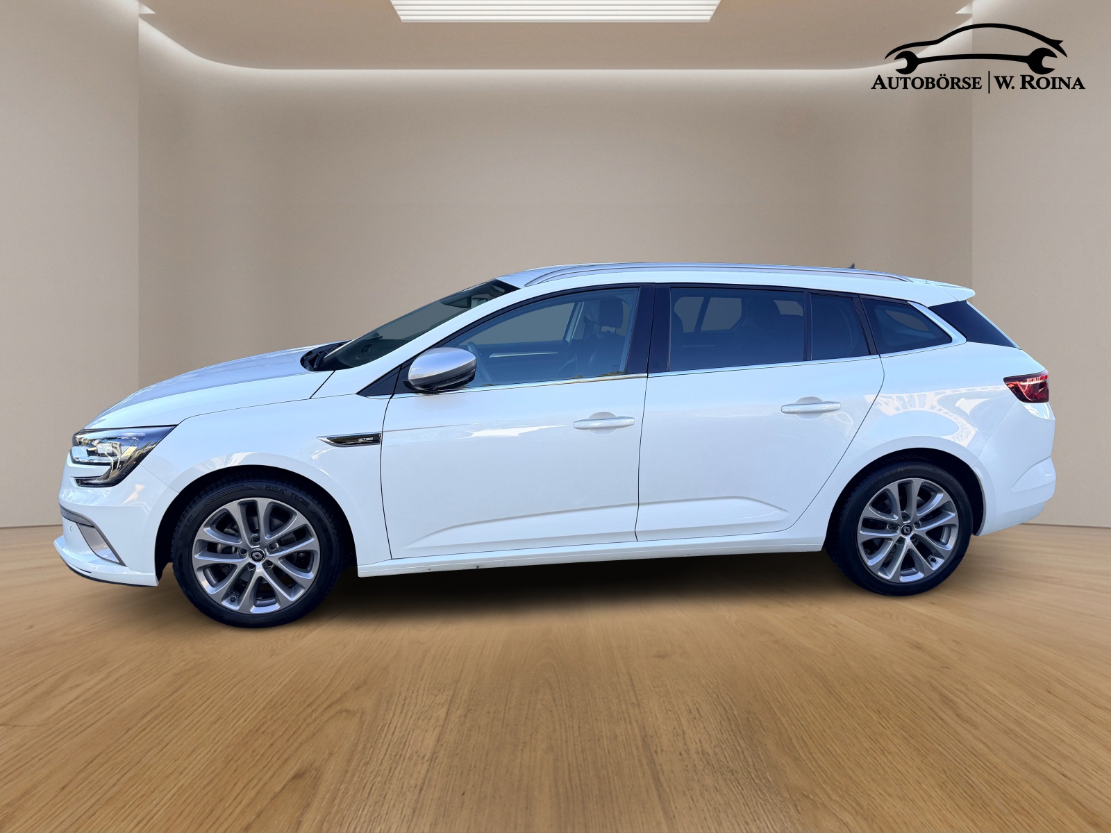 RENAULT Mégane Grandtour 1.3 16V Turbo GT Line EDC-image-5