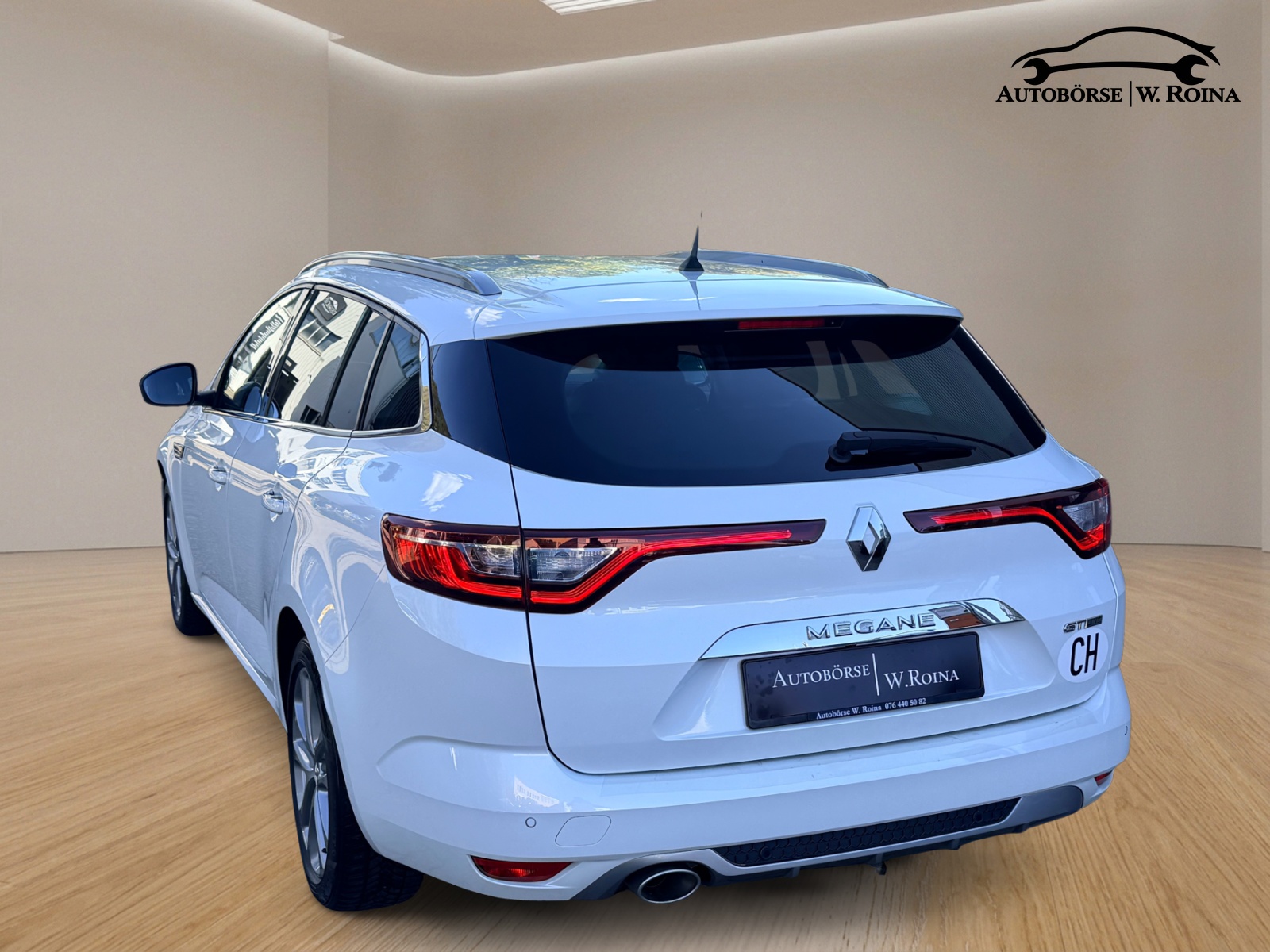 RENAULT Mégane Grandtour 1.3 16V Turbo GT Line EDC-image-4