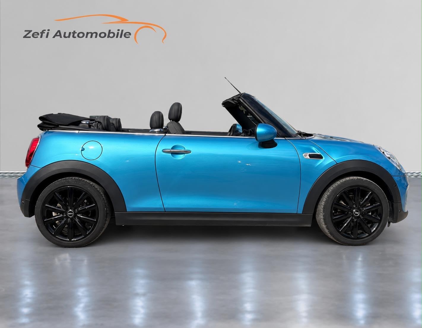MINI One Cabriolet-image-1