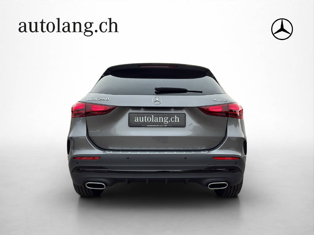 MERCEDES-BENZ GLA 250 Swiss Star-image-15