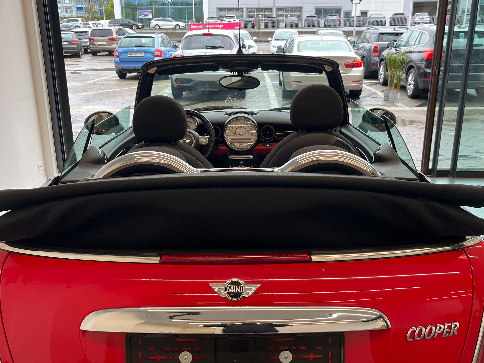 MINI Cooper Cabriolet Steptronic-image-4
