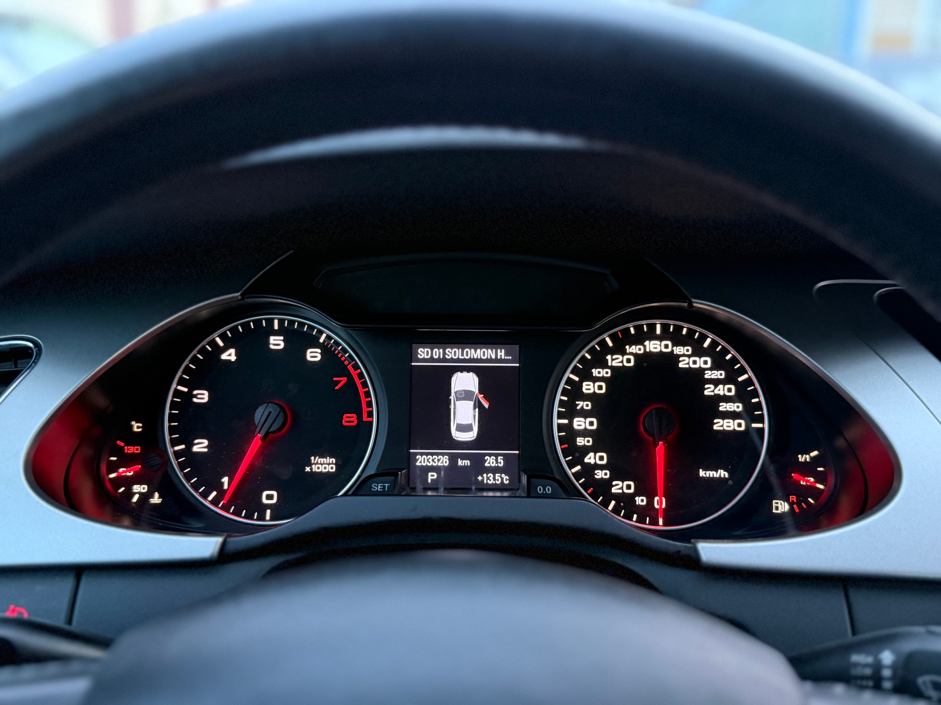 AUDI A4 Limousine 1.8 TFSI multitronic-image-8