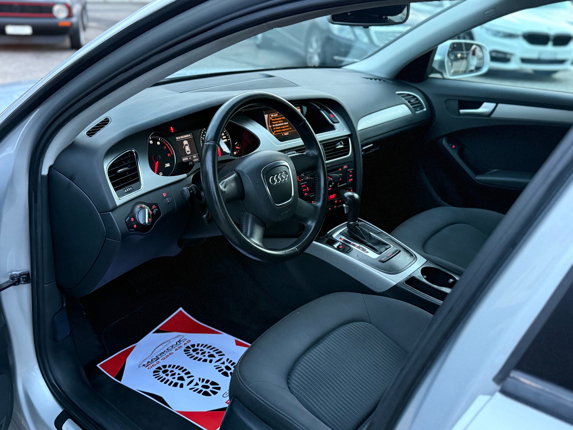 AUDI A4 Limousine 1.8 TFSI multitronic-image-6