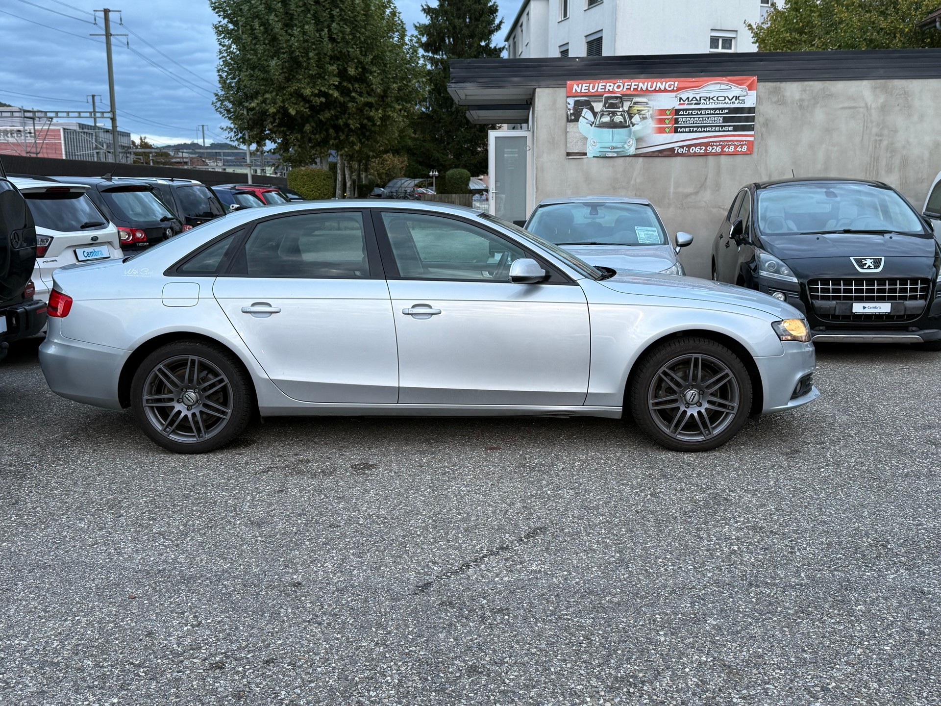 AUDI A4 Limousine 1.8 TFSI multitronic-image-3