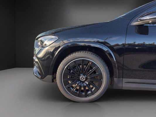 MERCEDES-BENZ GLA 250 e EQ Star 8G-DCT-image-5