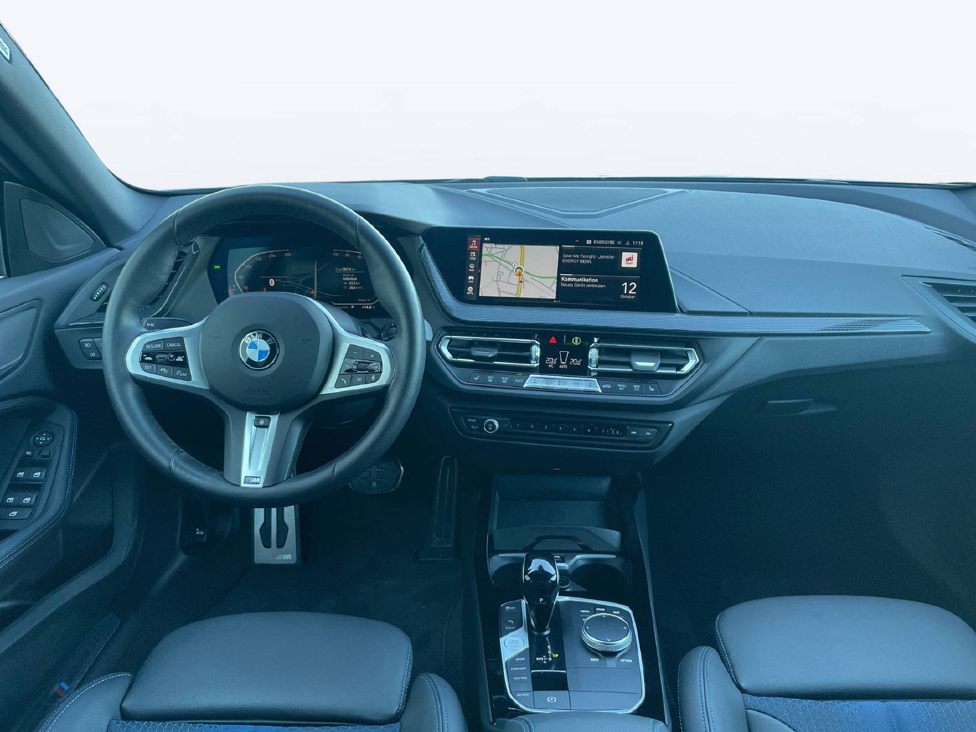 BMW 218i Gran Coupé-image-9