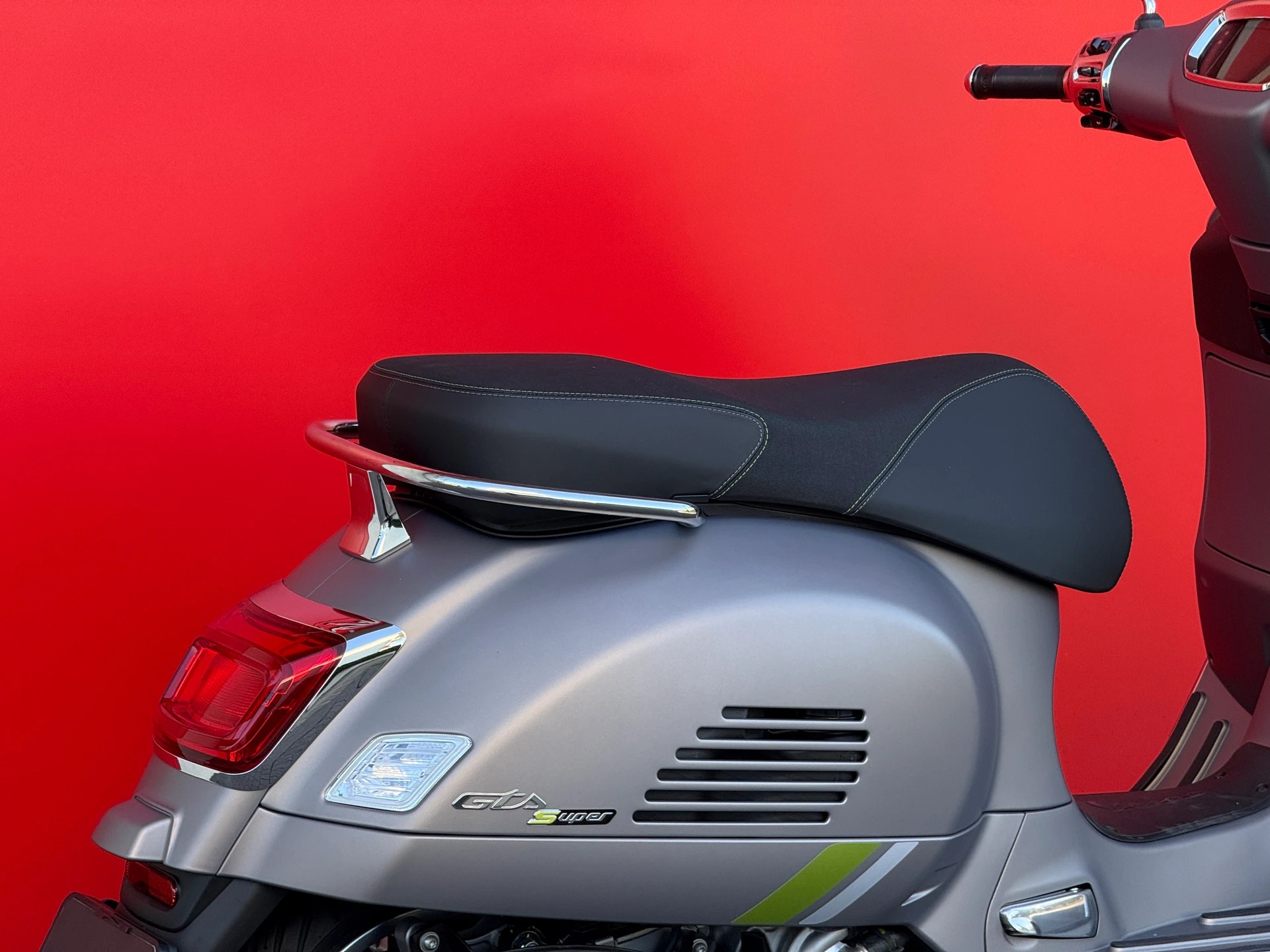 PIAGGIO Vespa GTS 310 Super Tech RST Euro 5+-showroom-element-3