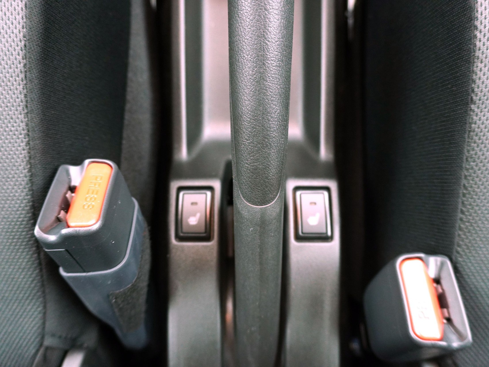 SUZUKI Swift 1.2 Piz Sulai Hybrid 4x4-image-18
