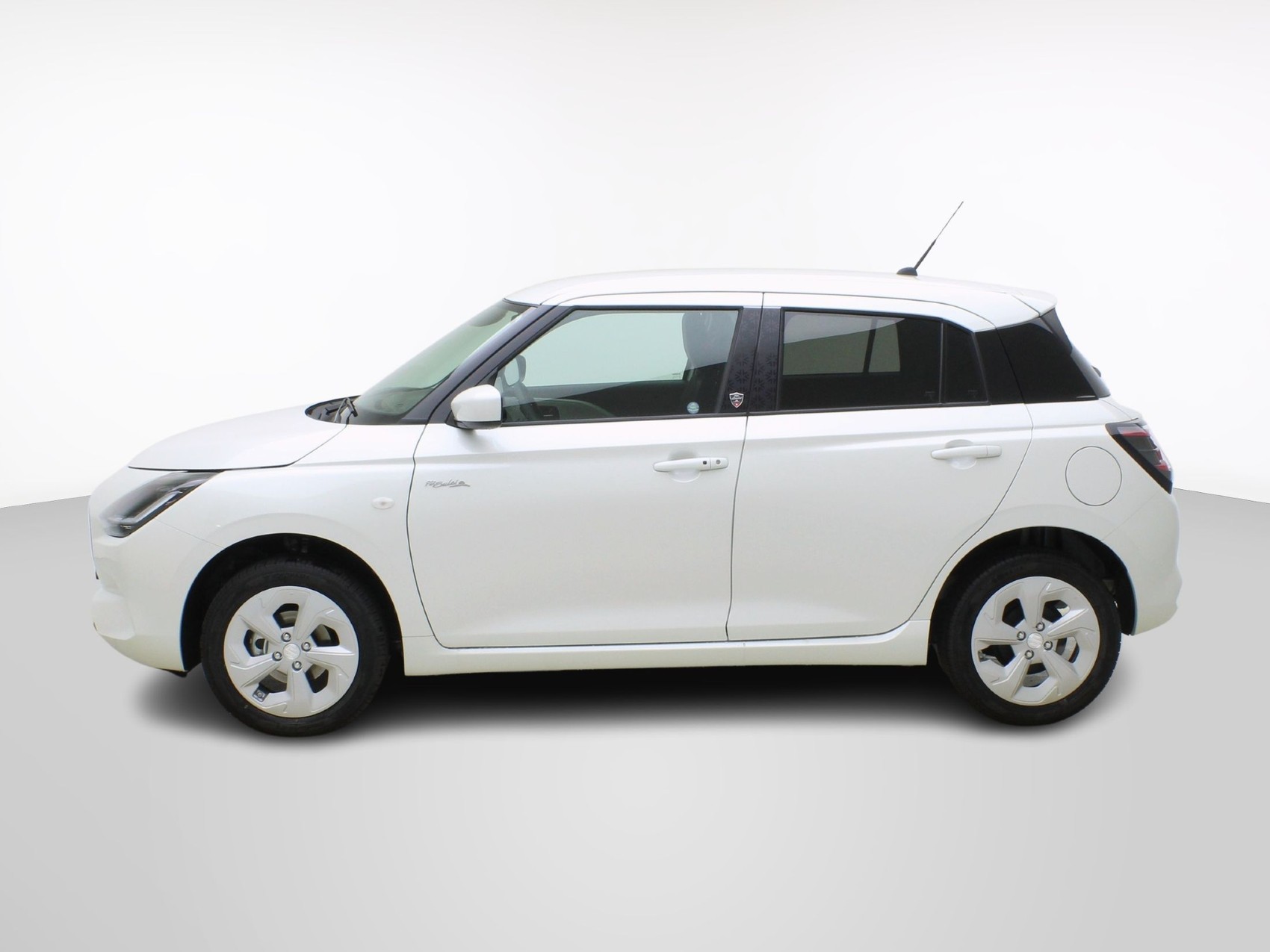SUZUKI Swift 1.2 Piz Sulai Hybrid 4x4-showroom-element-1