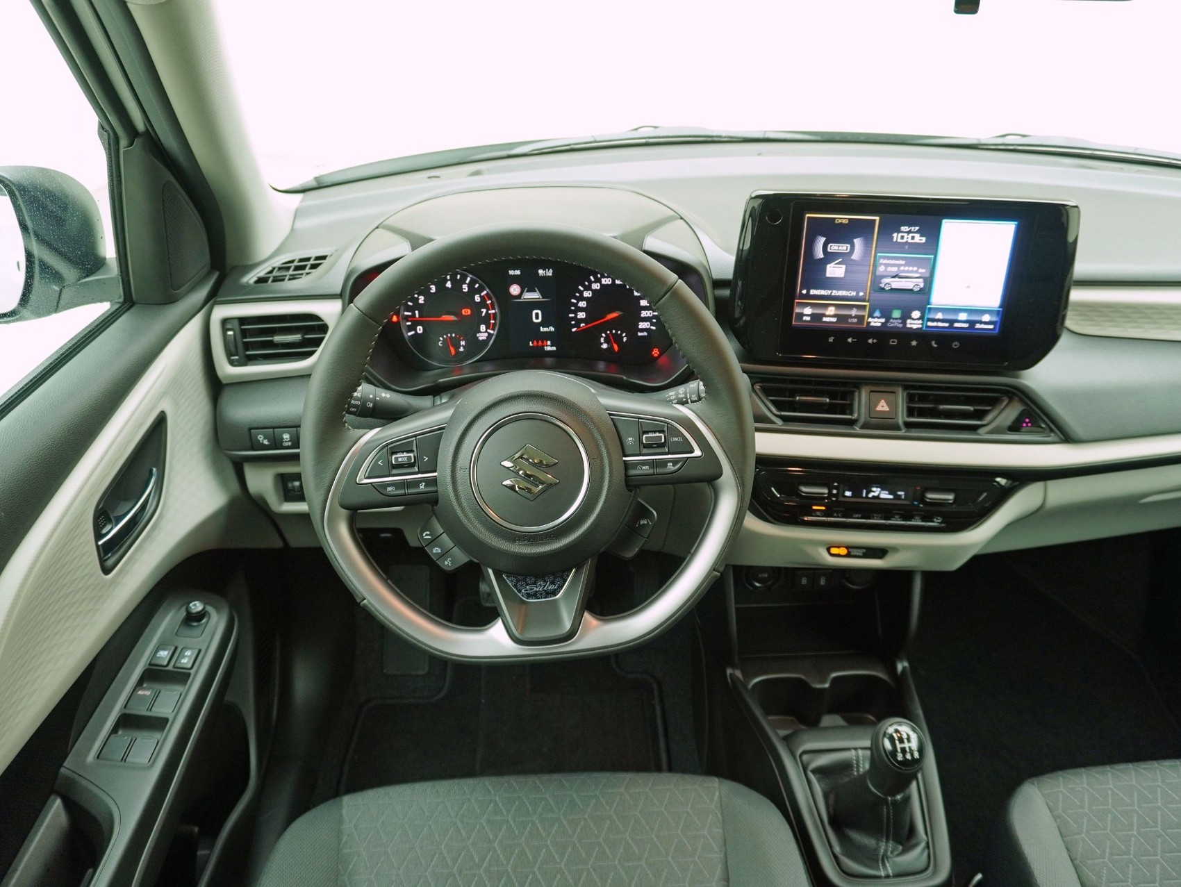 SUZUKI Swift 1.2 Piz Sulai Hybrid 4x4-image-7