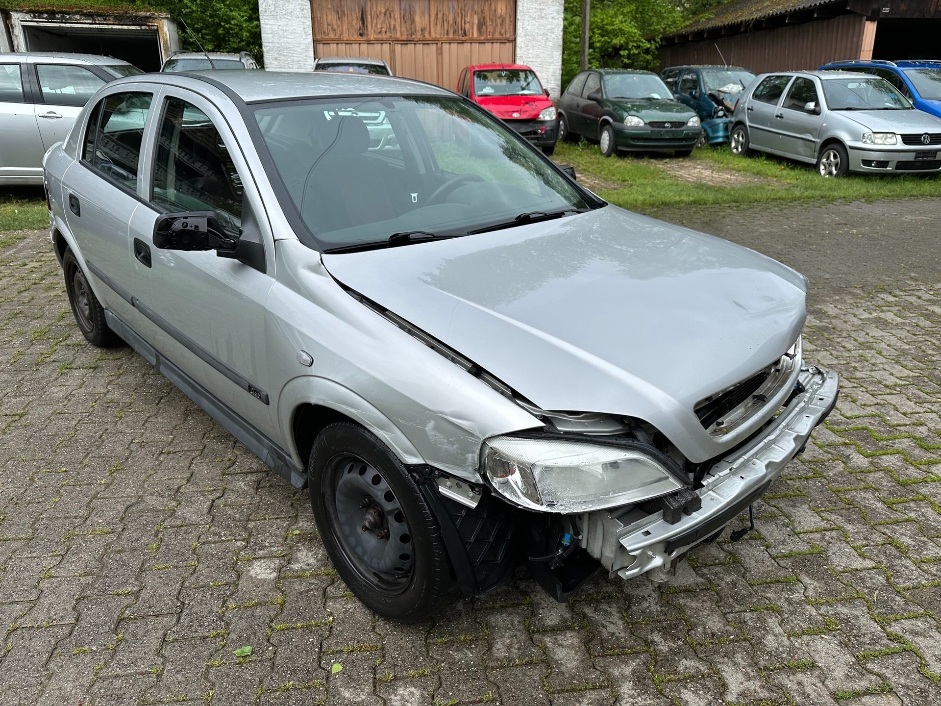 OPEL Astra 1.4i 16V Club FIXPREIS-image-2