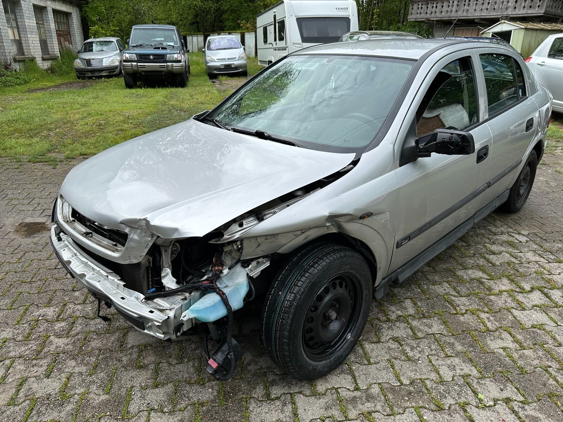 OPEL Astra 1.4i 16V Club FIXPREIS-image-4
