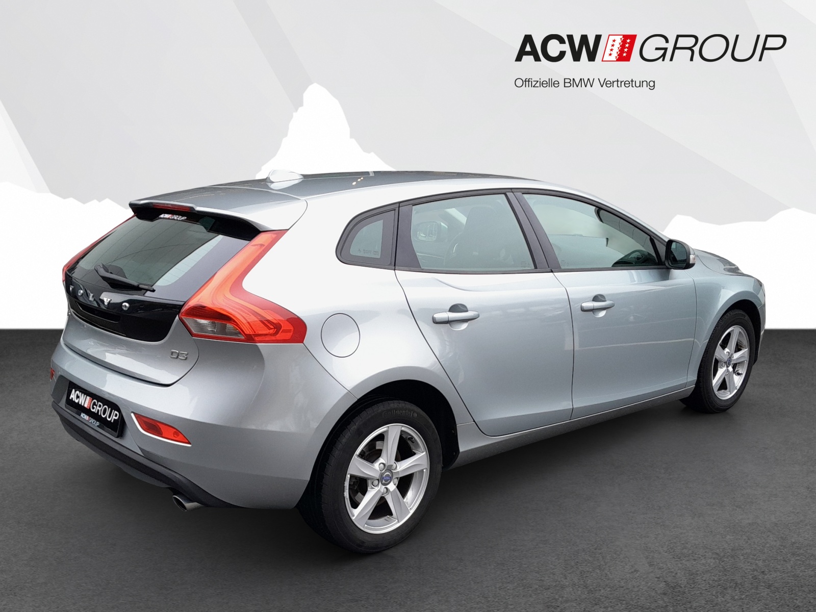 VOLVO V40 2.0 D3 Kinetic S/S-image-4