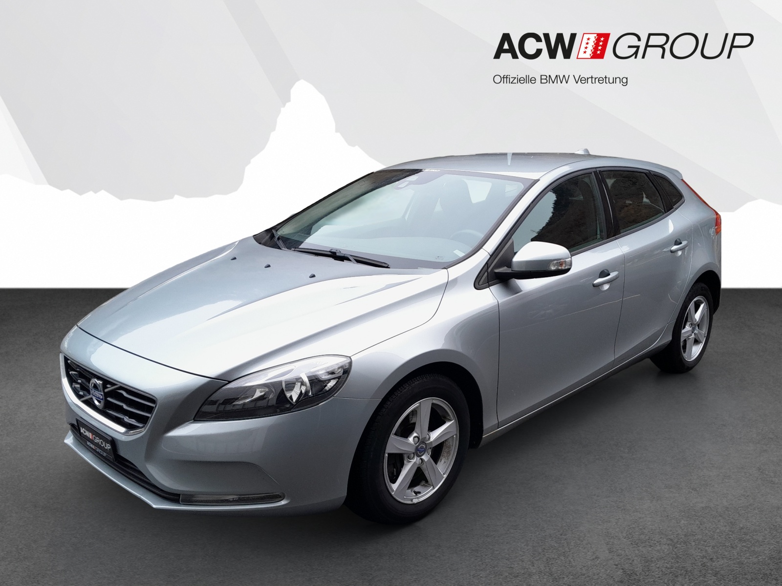 VOLVO V40 2.0 D3 Kinetic S/S-image-0