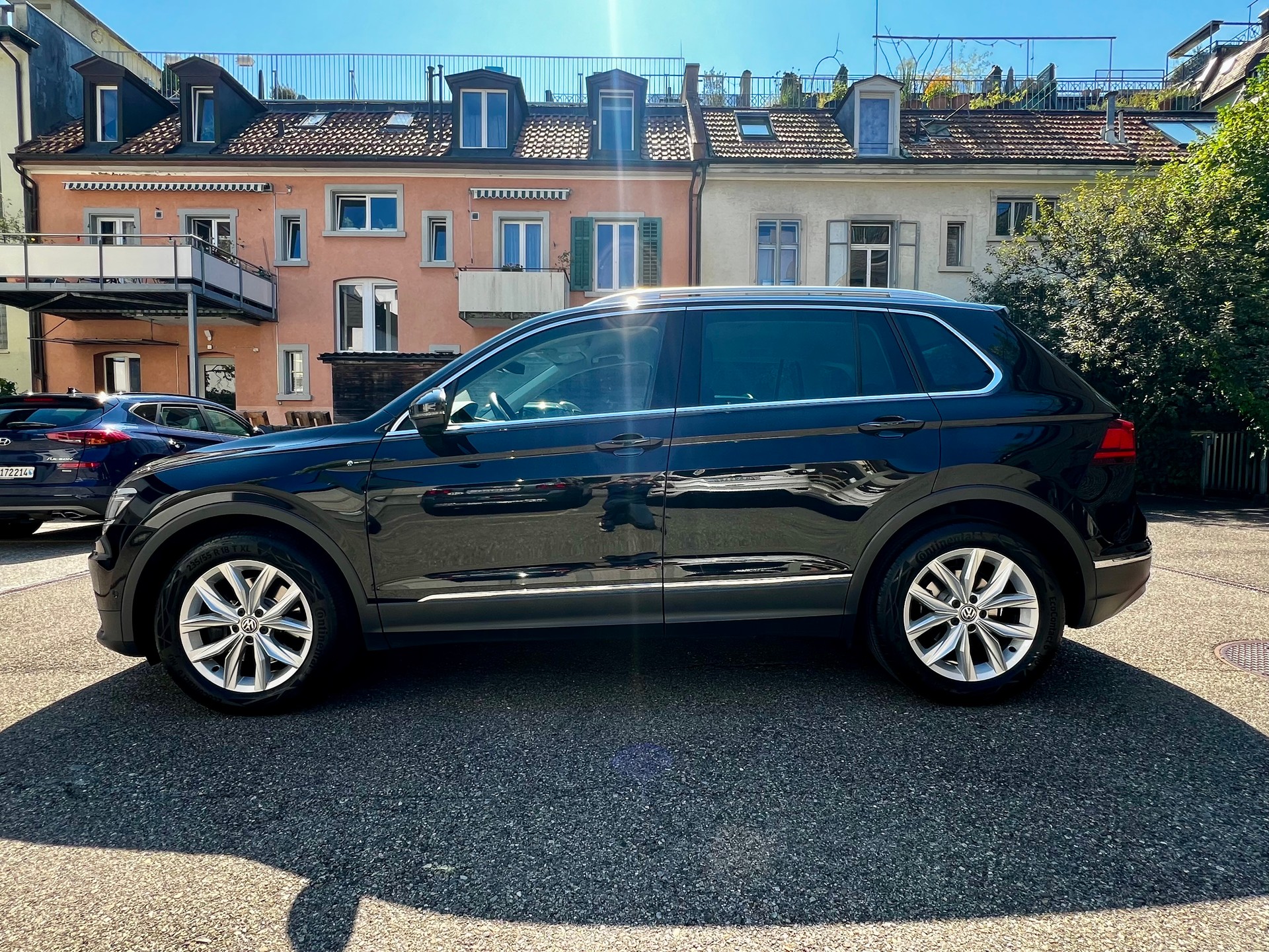 VW Tiguan 2.0TSI Highline 4Motion DSG Tiguan 2.0 TSI Highline 4Motion | 180 PS | LED | 360°-Kamera | Lückenloser Service-image-5