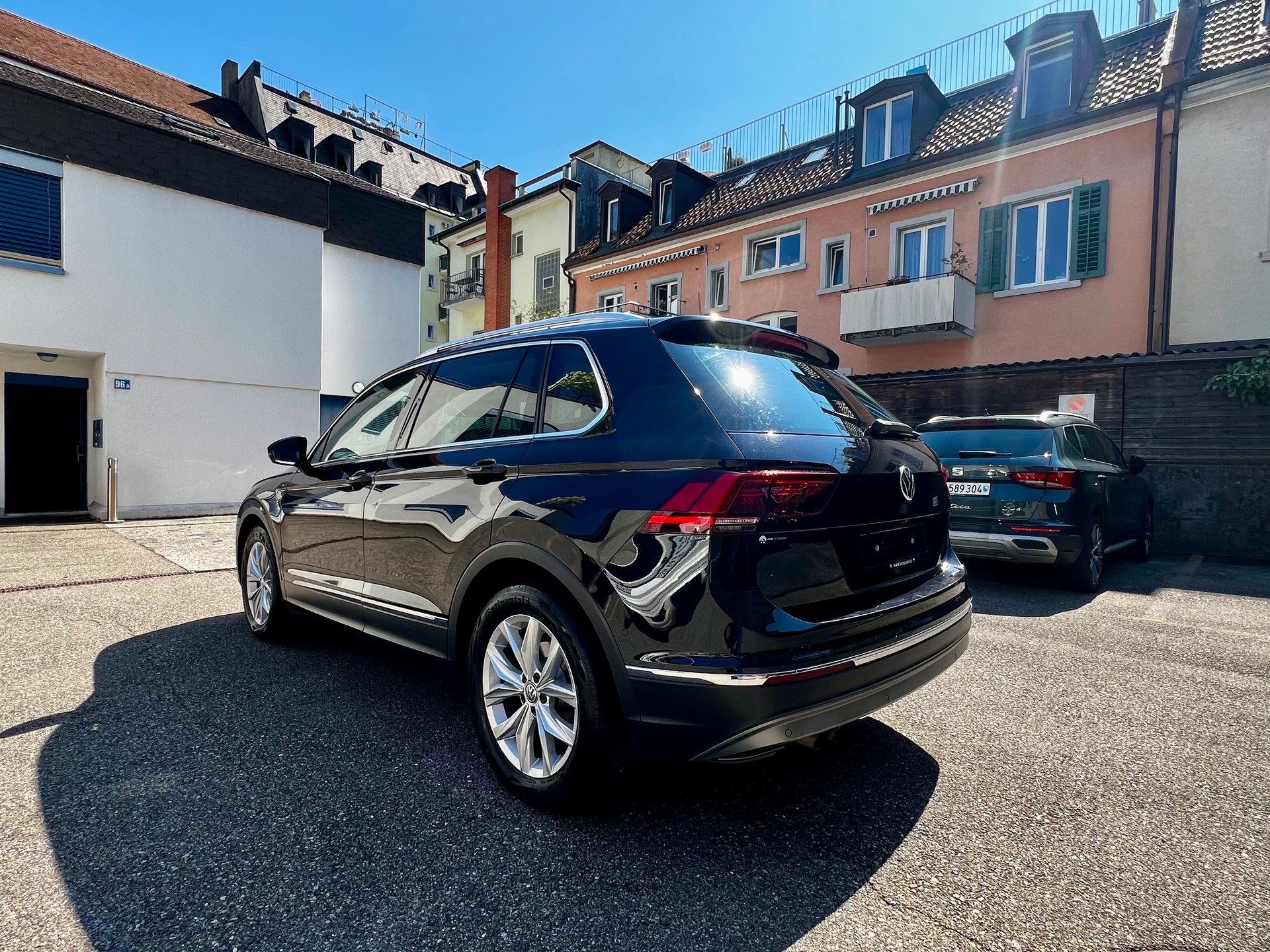 VW Tiguan 2.0TSI Highline 4Motion DSG Tiguan 2.0 TSI Highline 4Motion | 180 PS | LED | 360°-Kamera | Lückenloser Service-image-4
