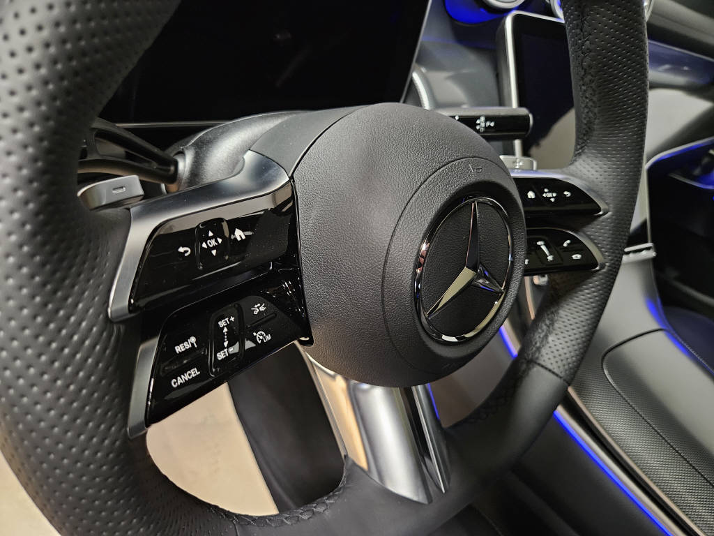 MERCEDES-BENZ GLC 220 d 4Matic AMG Line Coupé-image-6