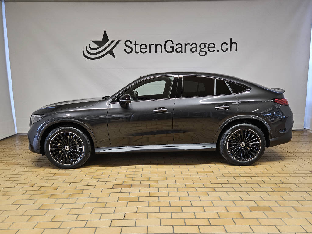 MERCEDES-BENZ GLC 220 d 4Matic AMG Line Coupé-image-1