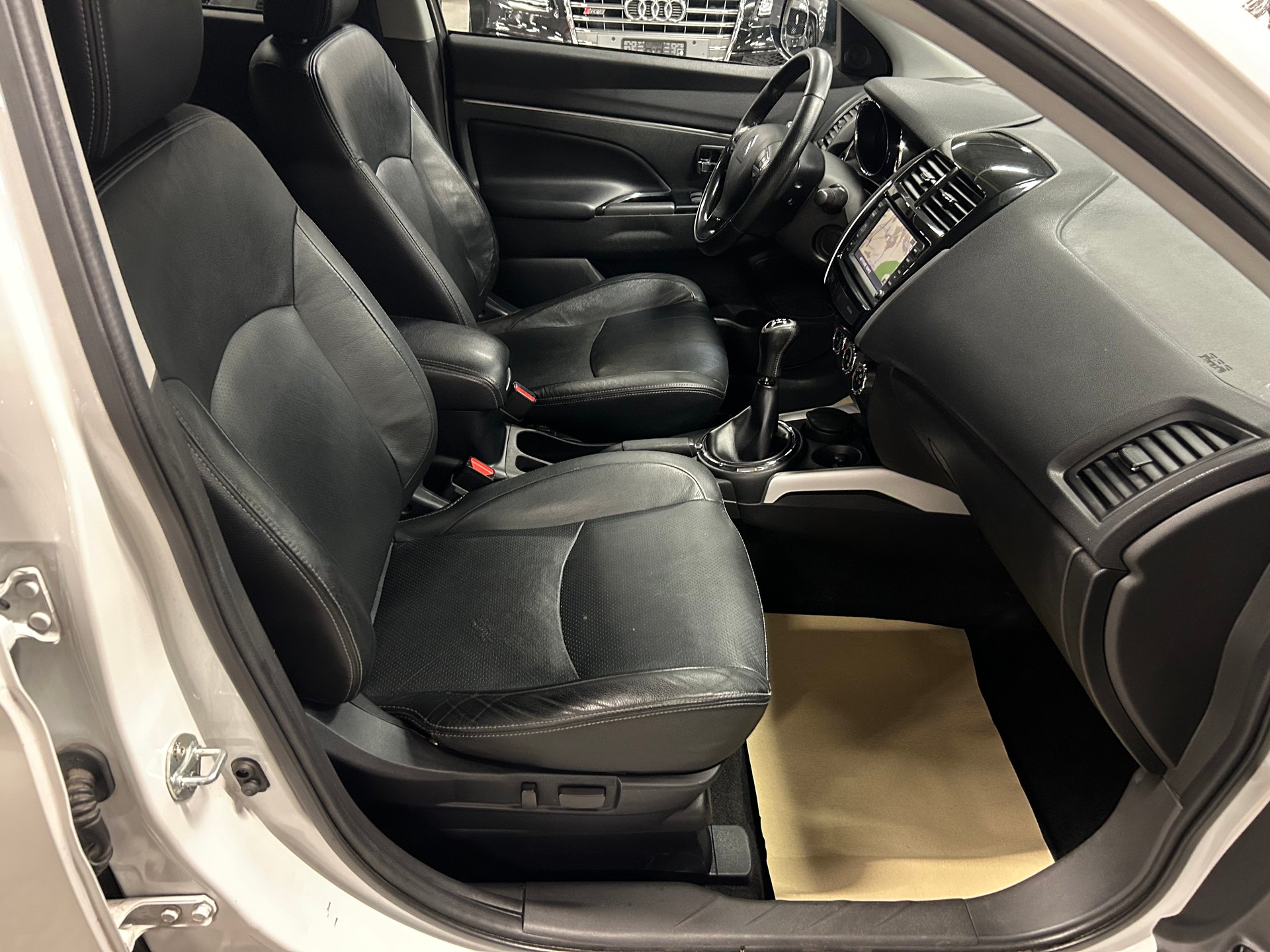 CITROEN C4 Aircross 1.6i Exclusive 2WD-image-15