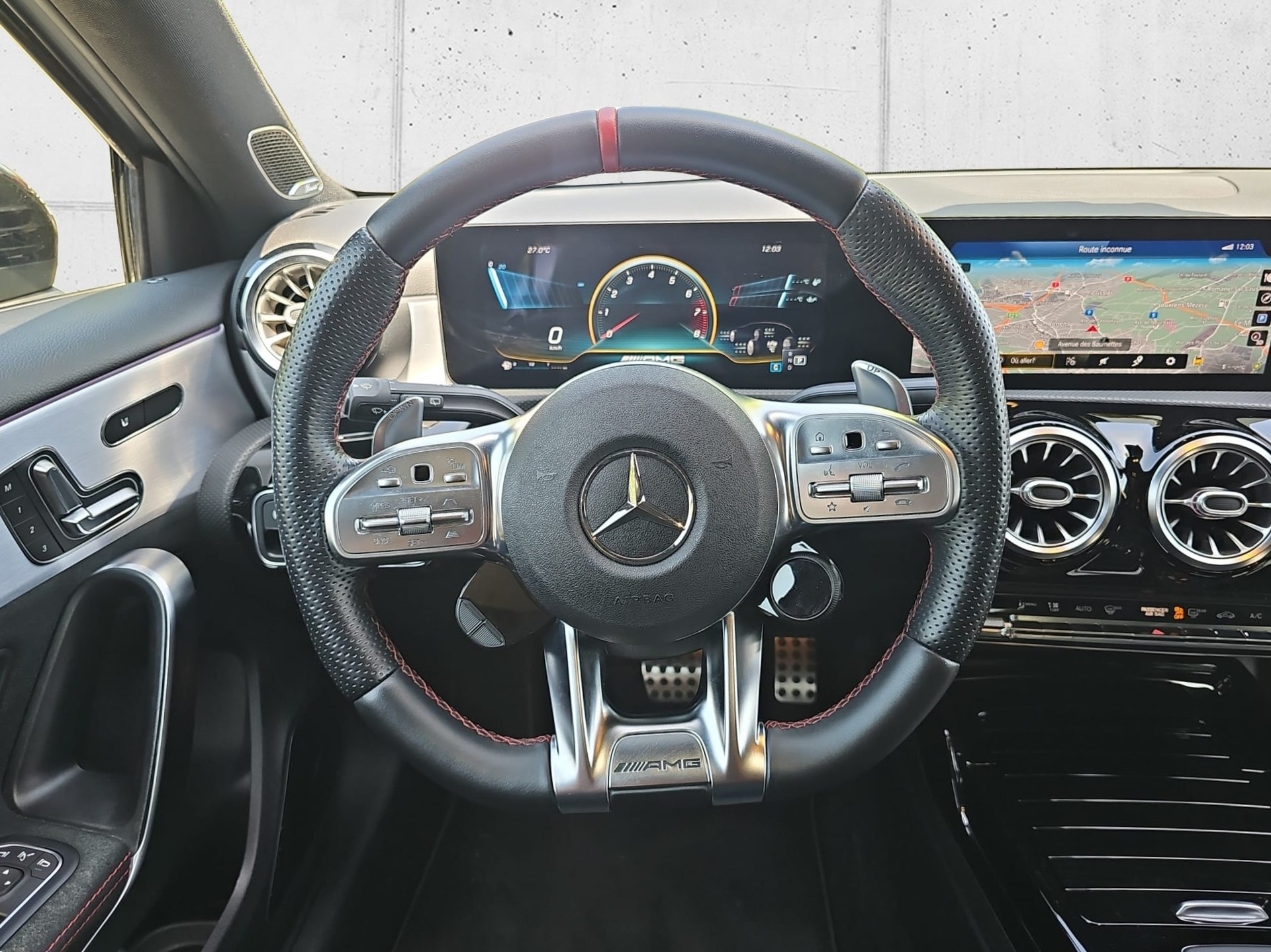MERCEDES-BENZ A 35 AMG 4Matic Speedshift-image-13