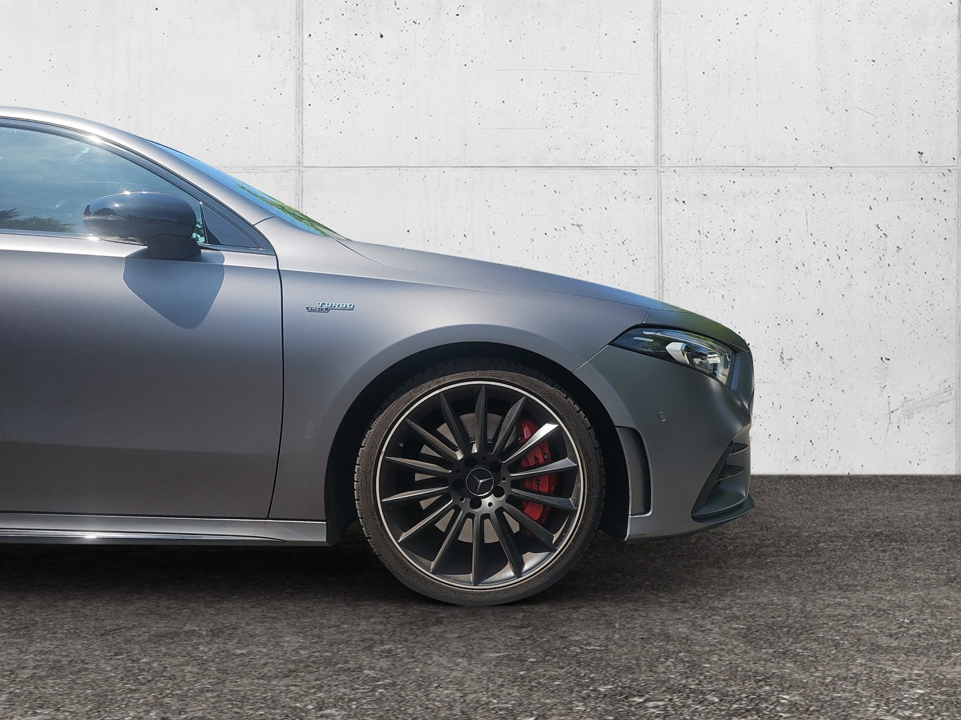 MERCEDES-BENZ A 35 AMG 4Matic Speedshift-image-9