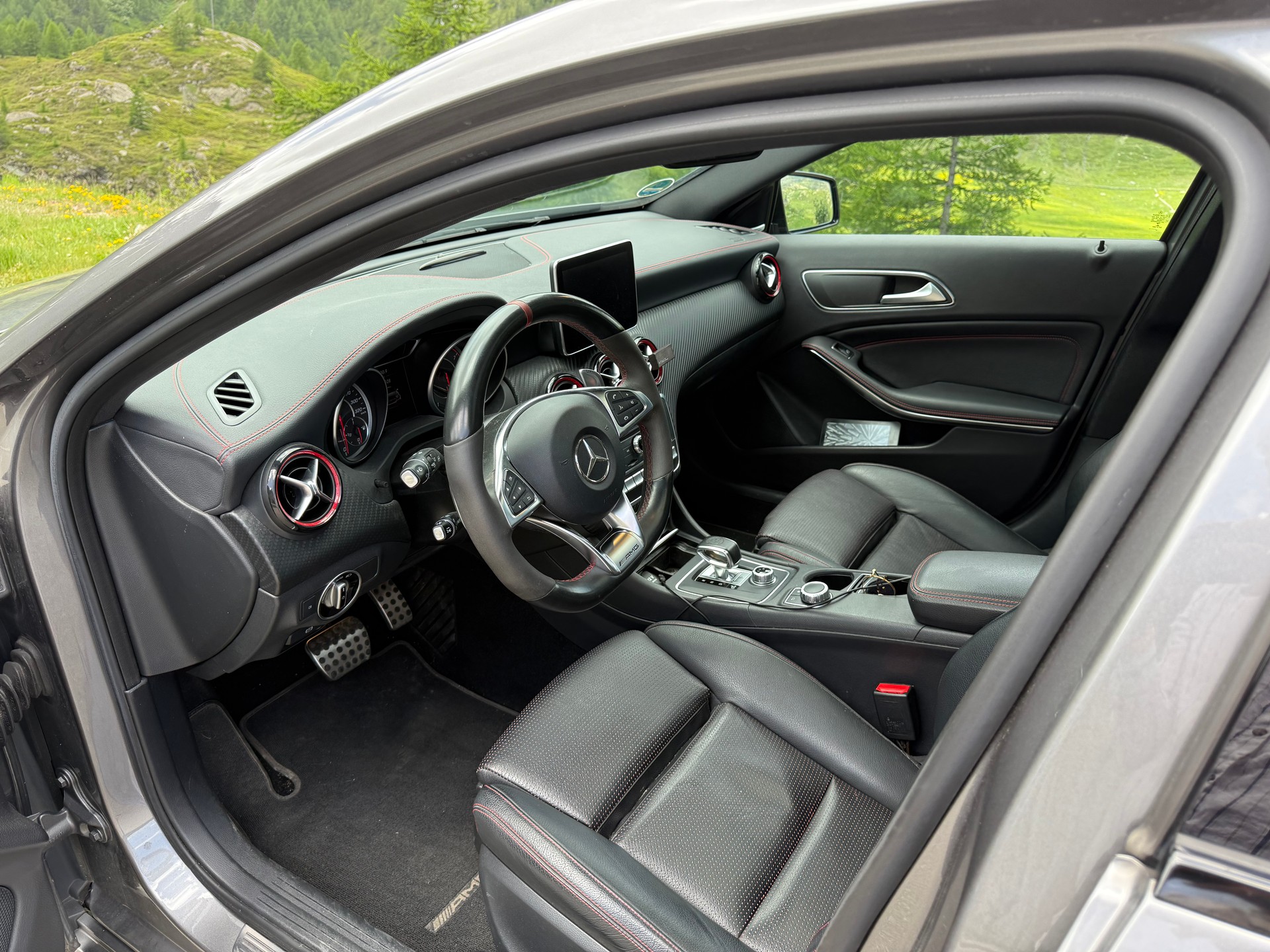 MERCEDES-BENZ A 45 AMG 4Matic Speedshift 7G-DCT-image-5