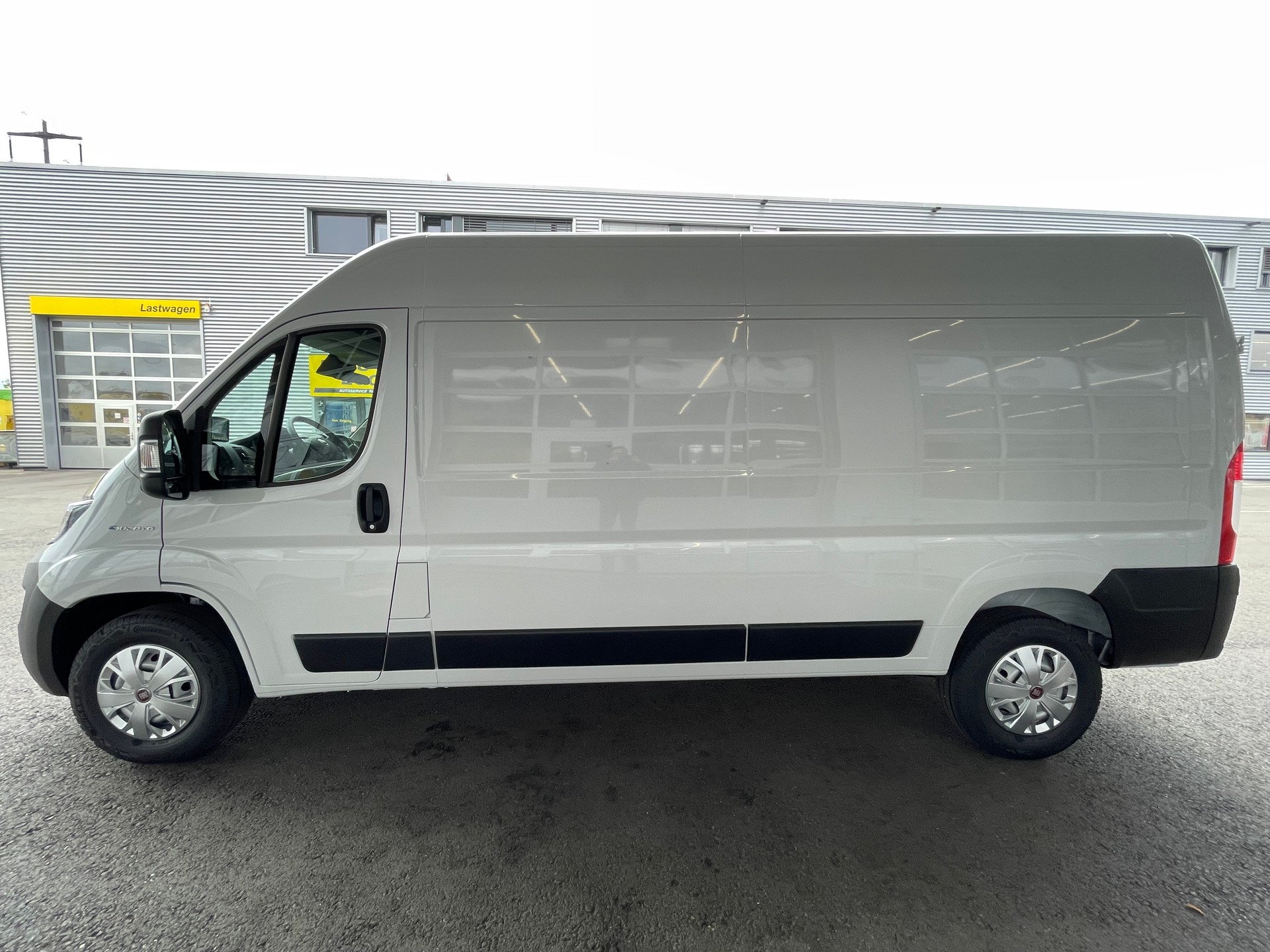 FIAT E-Ducato 35 47kWh L3H2-image-10
