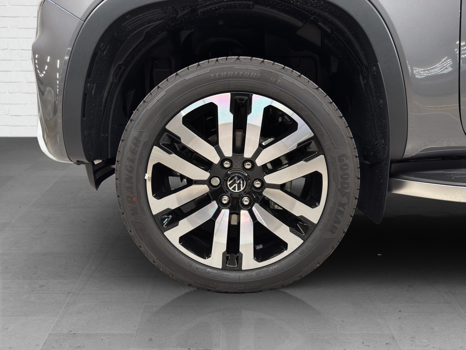 VW Amarok DKab. Pick-up 3.0 TDI 240 Aventura Winter 2 4m-image-5