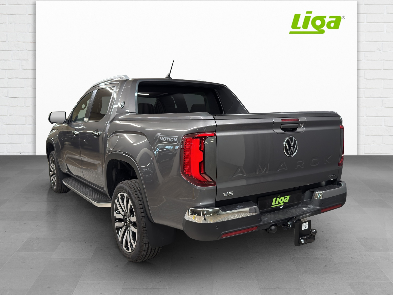 VW Amarok DKab. Pick-up 3.0 TDI 240 Aventura Winter 2 4m-image-3