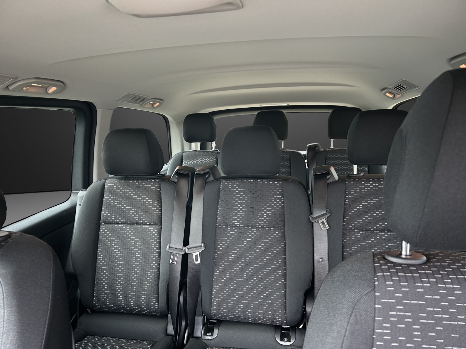 MERCEDES-BENZ Vito 119 CDI Lang Tourer 9G-Tronic 4M Select-image-10