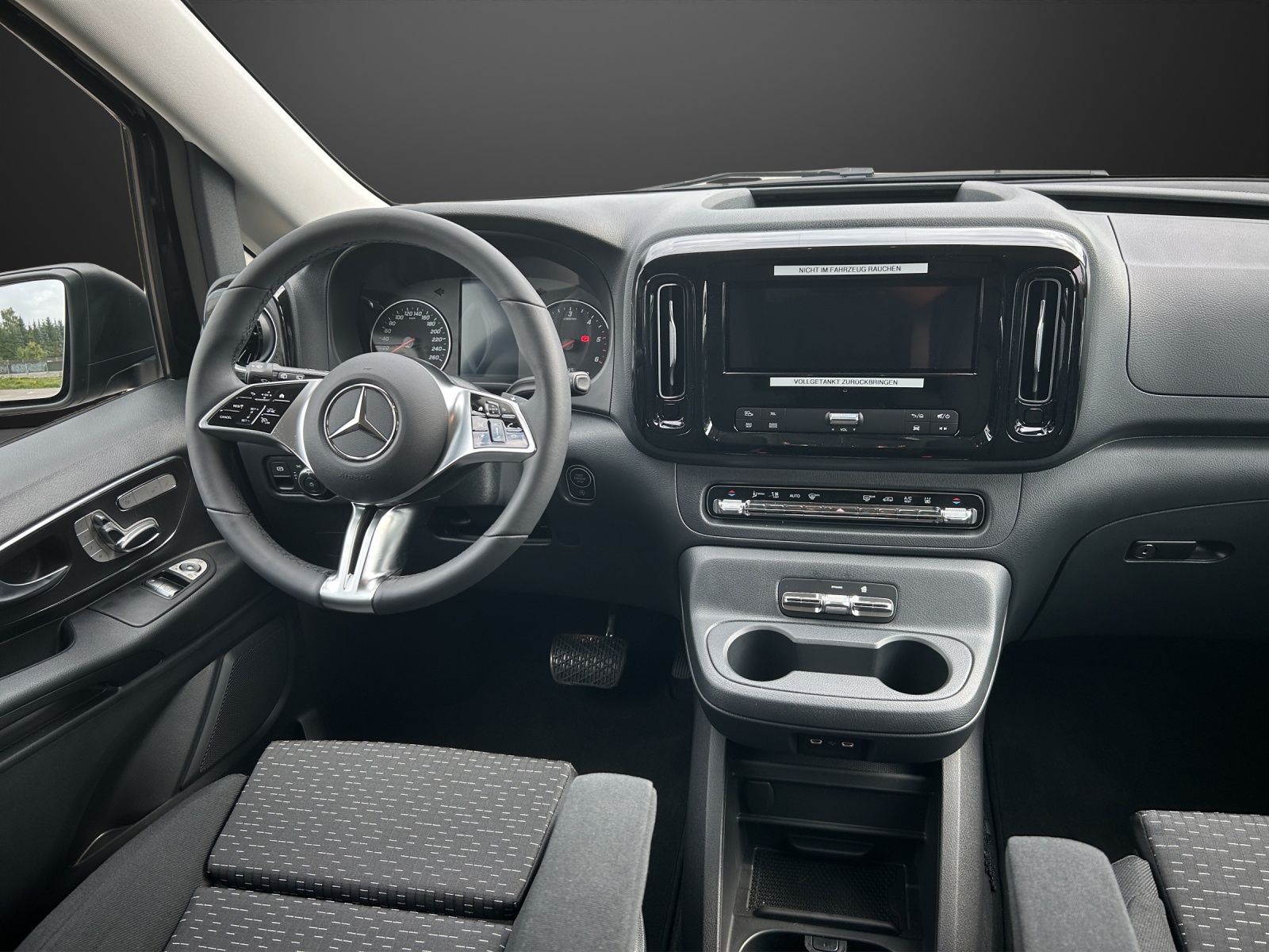 MERCEDES-BENZ Vito 119 CDI Lang Tourer 9G-Tronic 4M Select-image-8