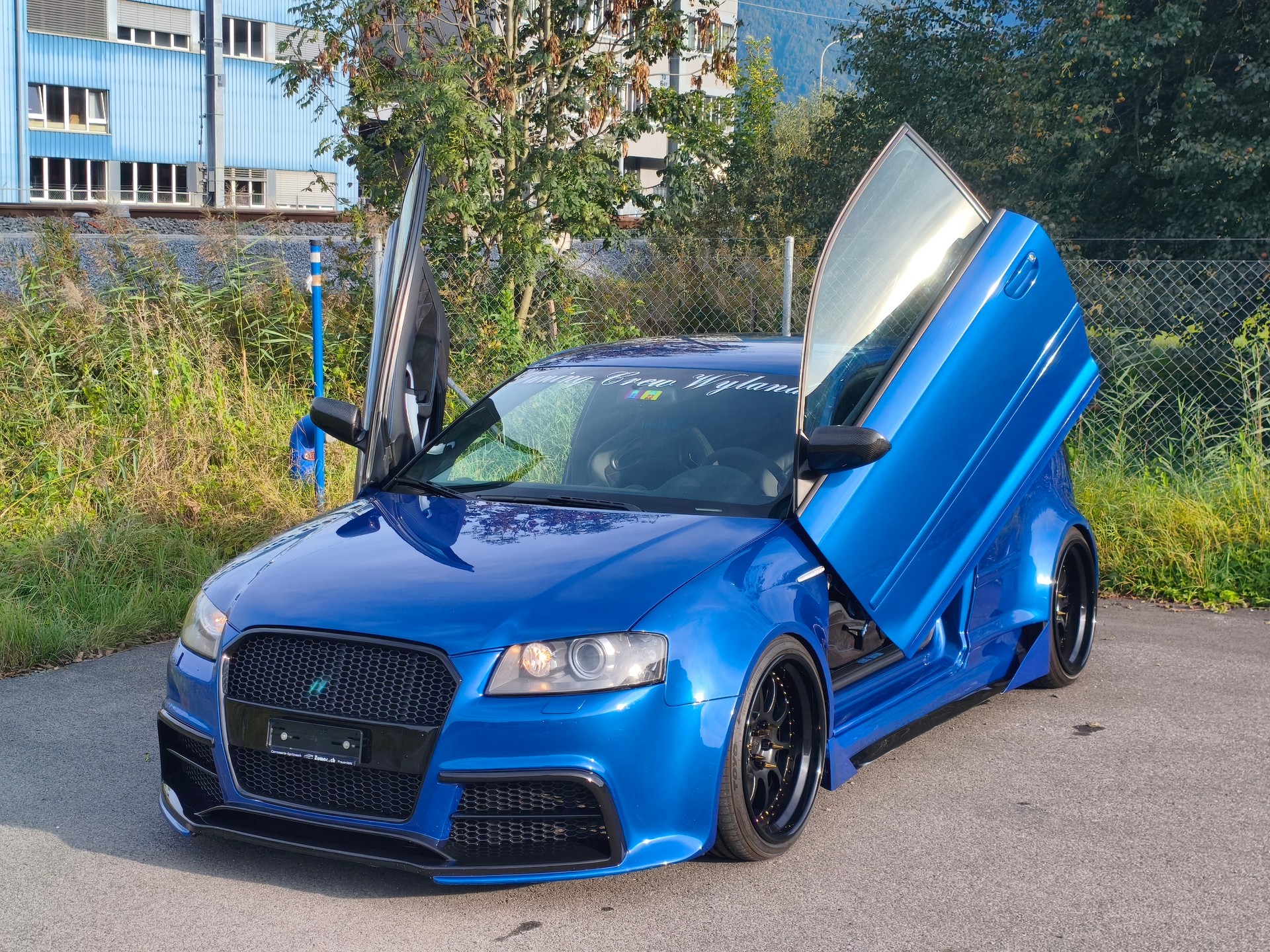 AUDI S3 2.0 Turbo FSI quattro-image-9