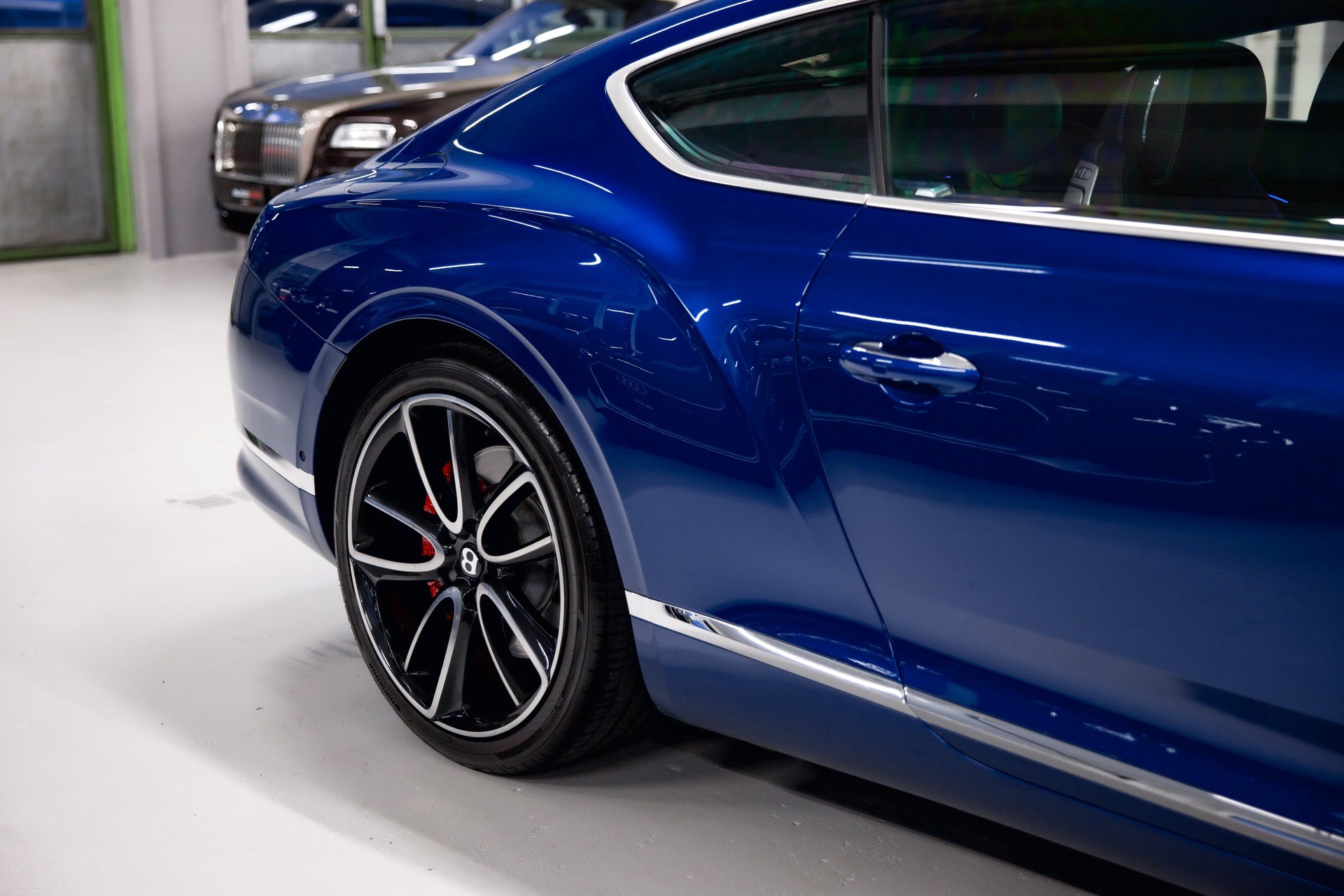 BENTLEY Continental GT 6.0 W12-image-14