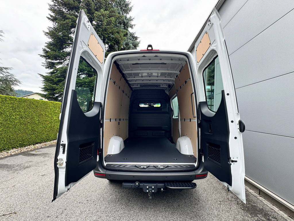 MERCEDES-BENZ eSprinter 320 Kasten Pro Worker 3665 S 81 kWh-showroom-element-3