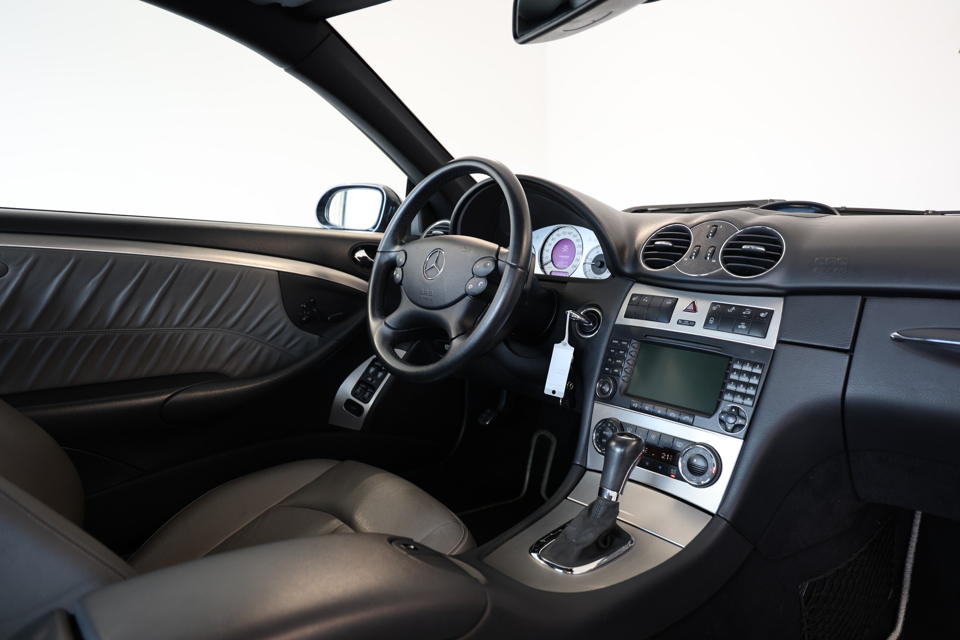 MERCEDES-BENZ CLK 320 CDI Avantgarde *Einmalig* 7G-Tronic-image-12