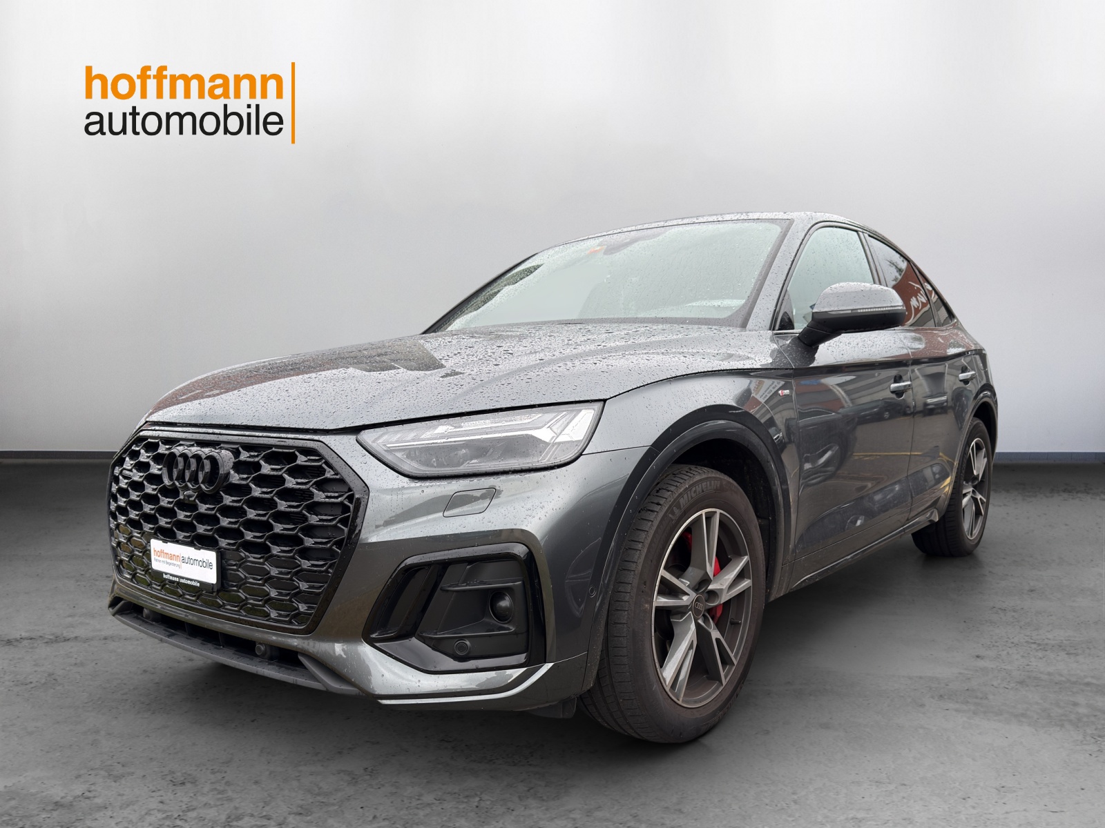 AUDI Q5 Sportback 55 TFSI e PHEV S line quattro S-tronic-image-0