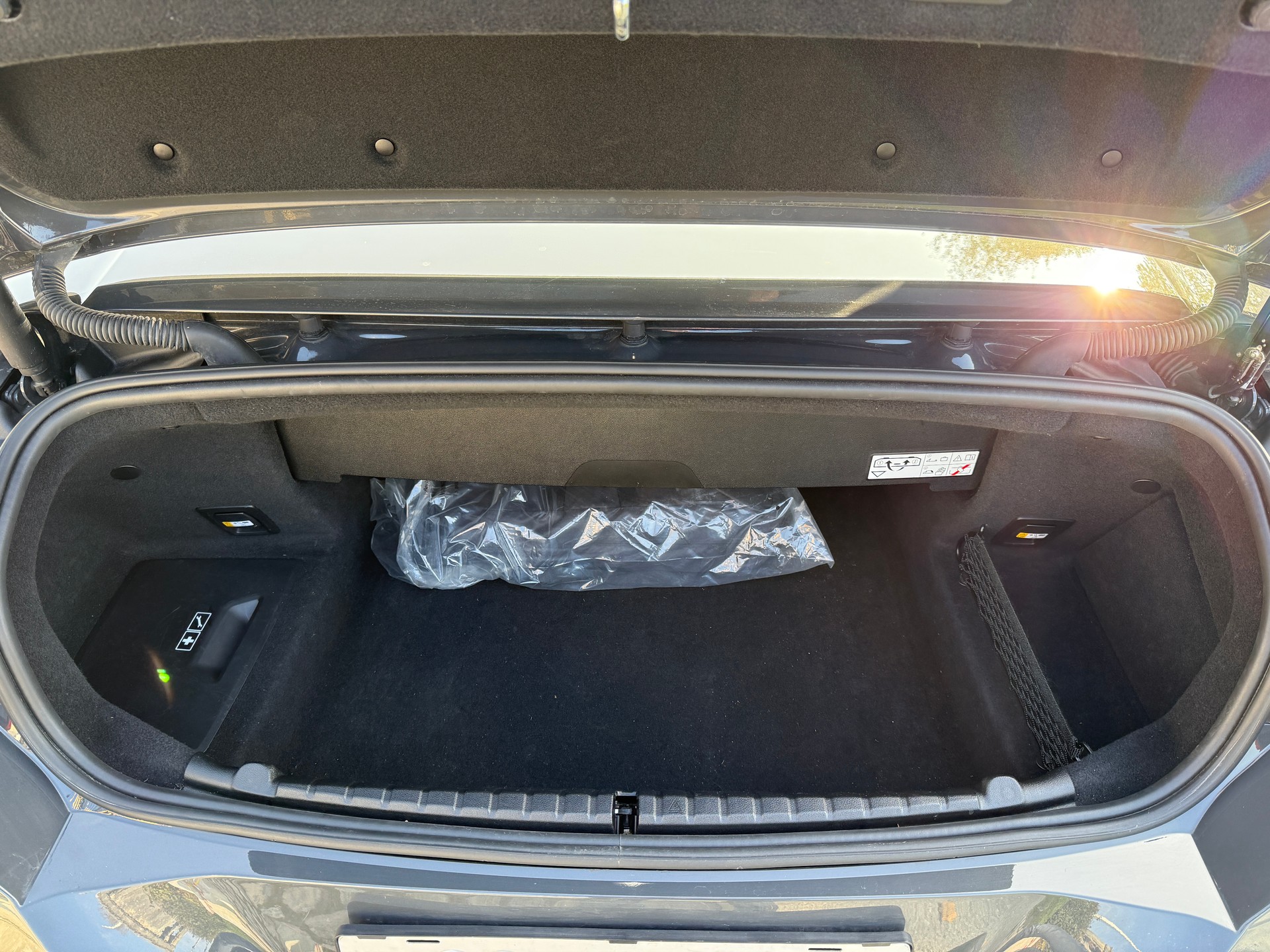 BMW M850i xDrive Steptronic-image-21