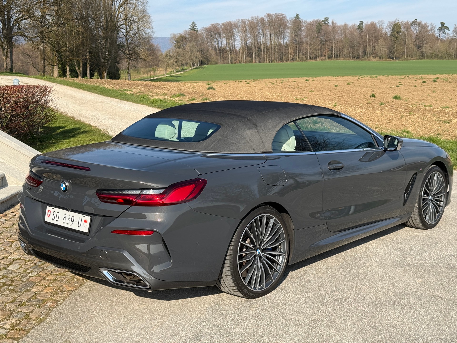 BMW M850i xDrive Steptronic-image-18