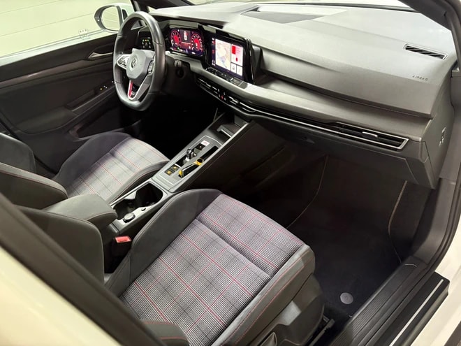 VW Golf 2.0 TSI GTI DSG-image-9