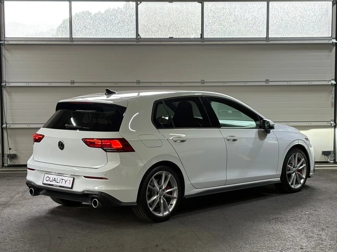 VW Golf 2.0 TSI GTI DSG-image-4