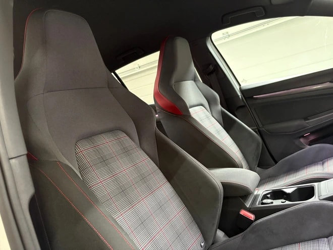 VW Golf 2.0 TSI GTI DSG-image-8