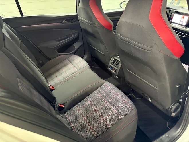 VW Golf 2.0 TSI GTI DSG-image-25