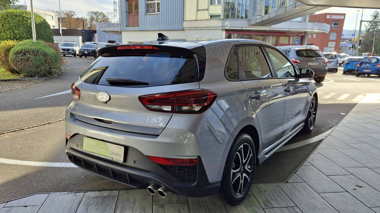 HYUNDAI i30 1.5 T-GDi N-Line-image-3