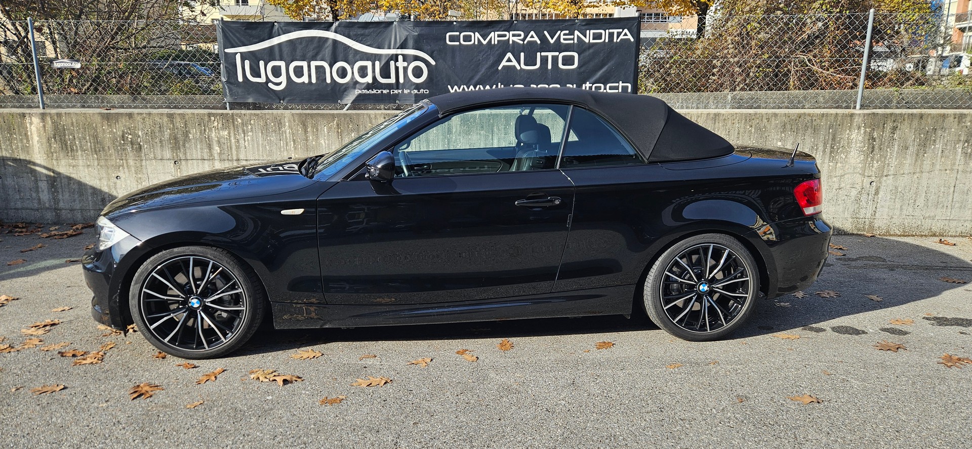 BMW 135i Cabrio DSG-image-1