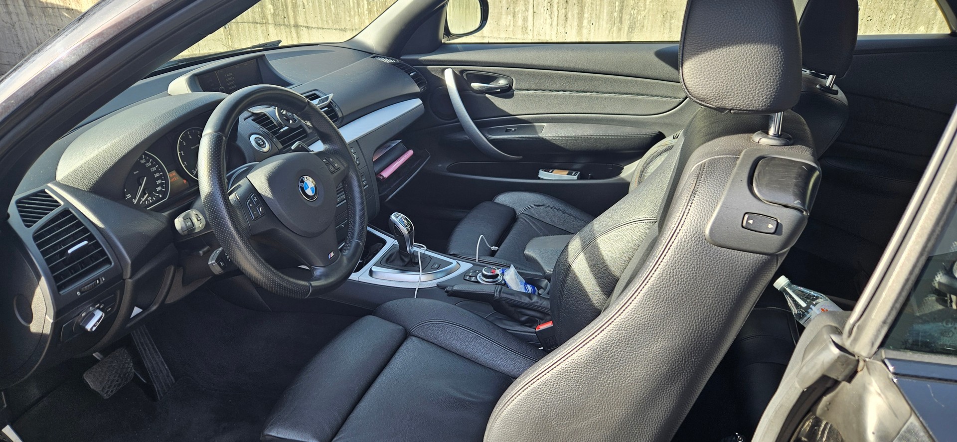 BMW 135i Cabrio DSG-image-3