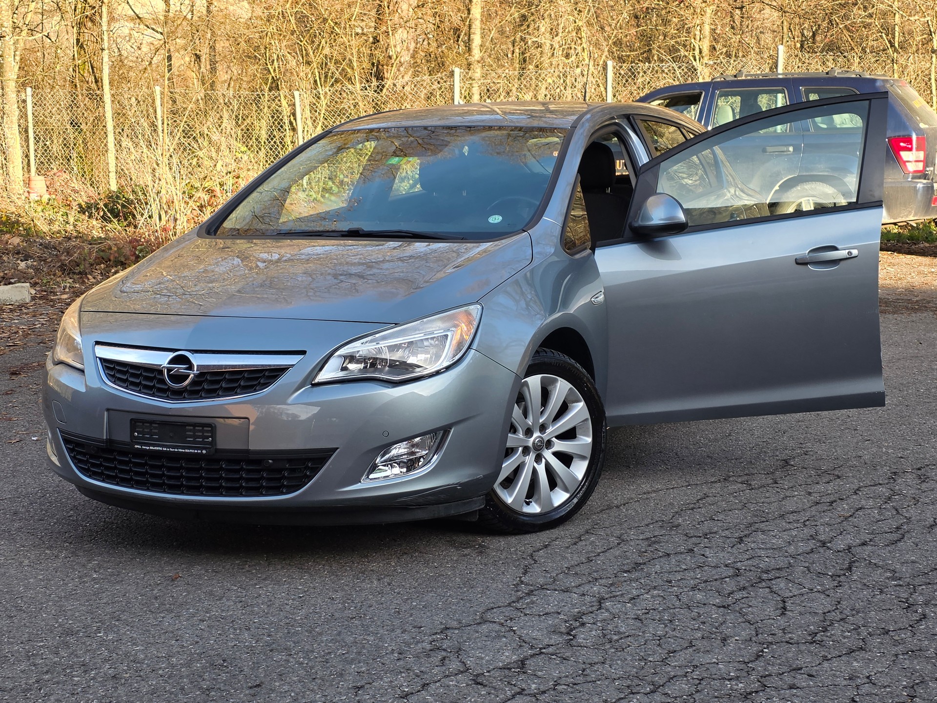 OPEL Astra 1.4i 16V Turbo Sport Automatic-image-0