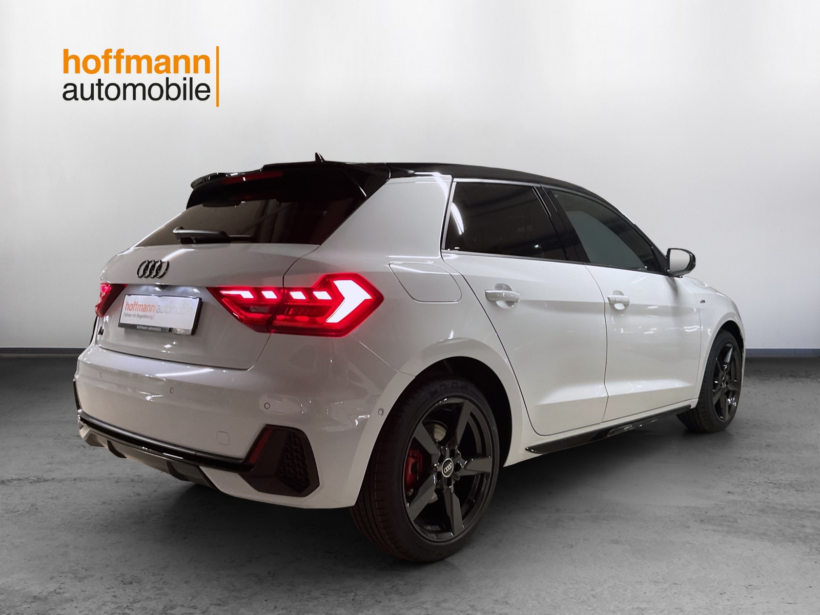 AUDI A1 Sportback 35 TFSI S Line S-tronic-image-3