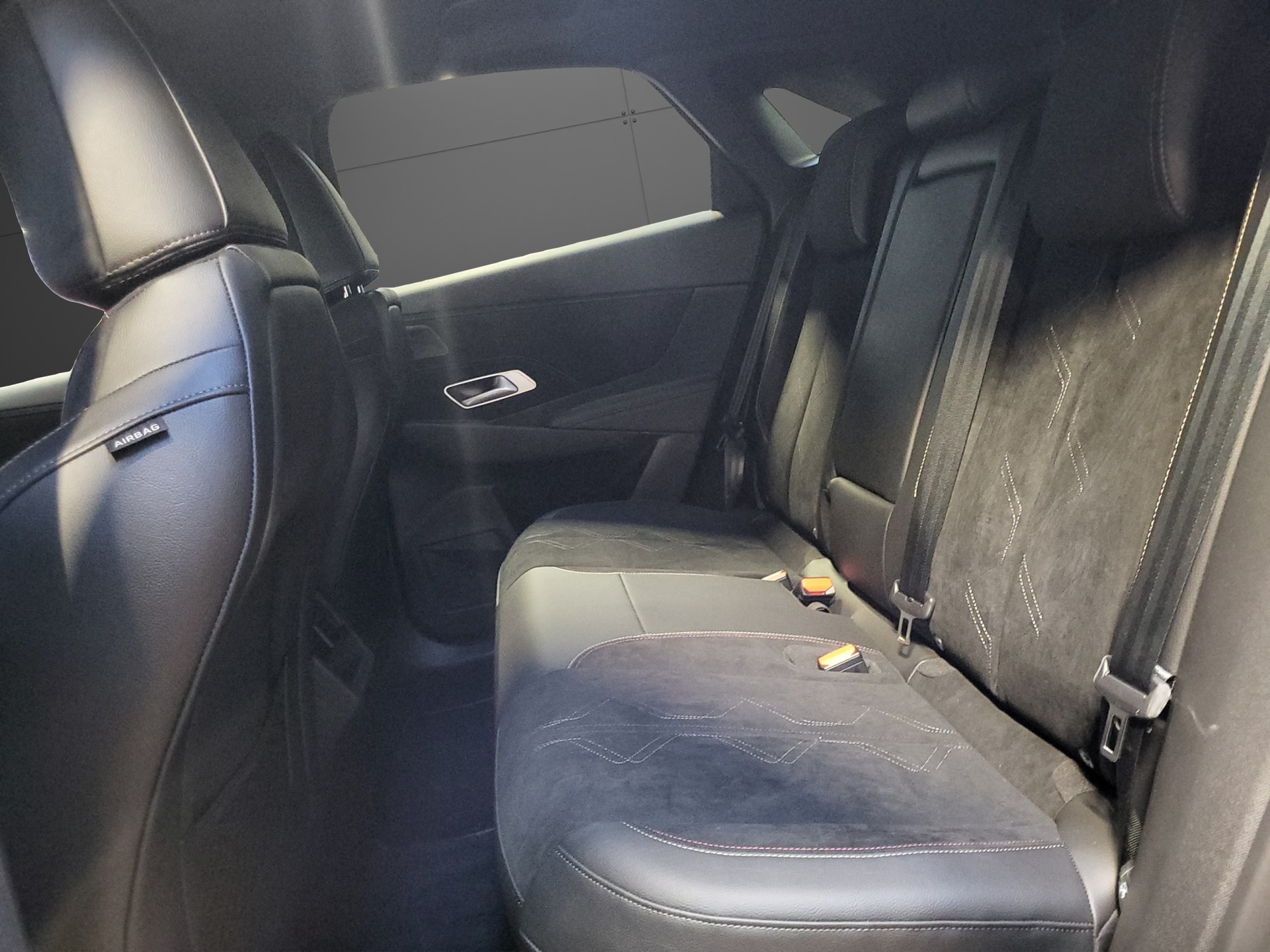 DS AUTOMOBILES DS7 E-TENSE 225 Ligne Noire-image-5
