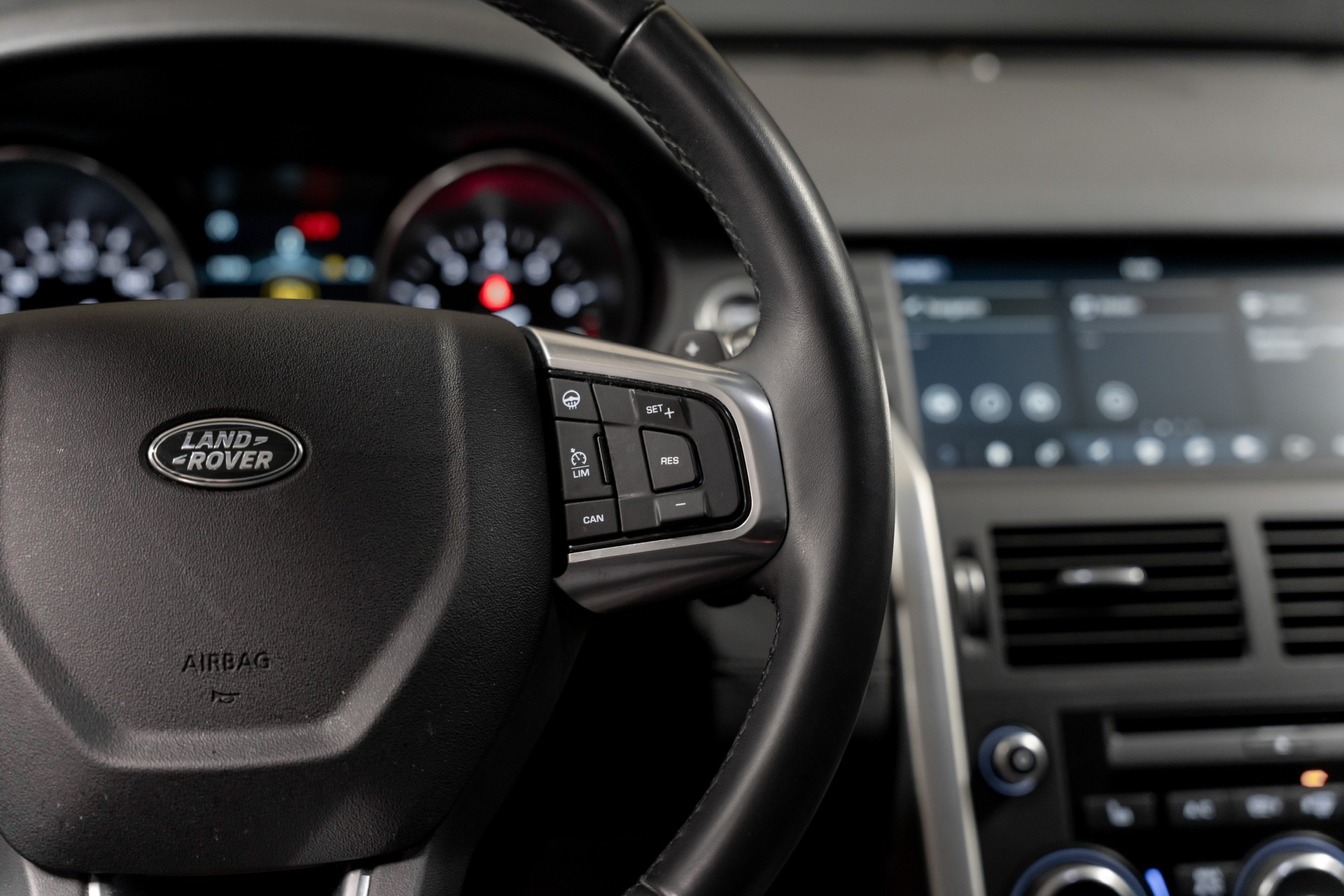 LAND ROVER Discovery Sport 2.0 Si4 HSE AT9 *7-Sitzer*-image-7