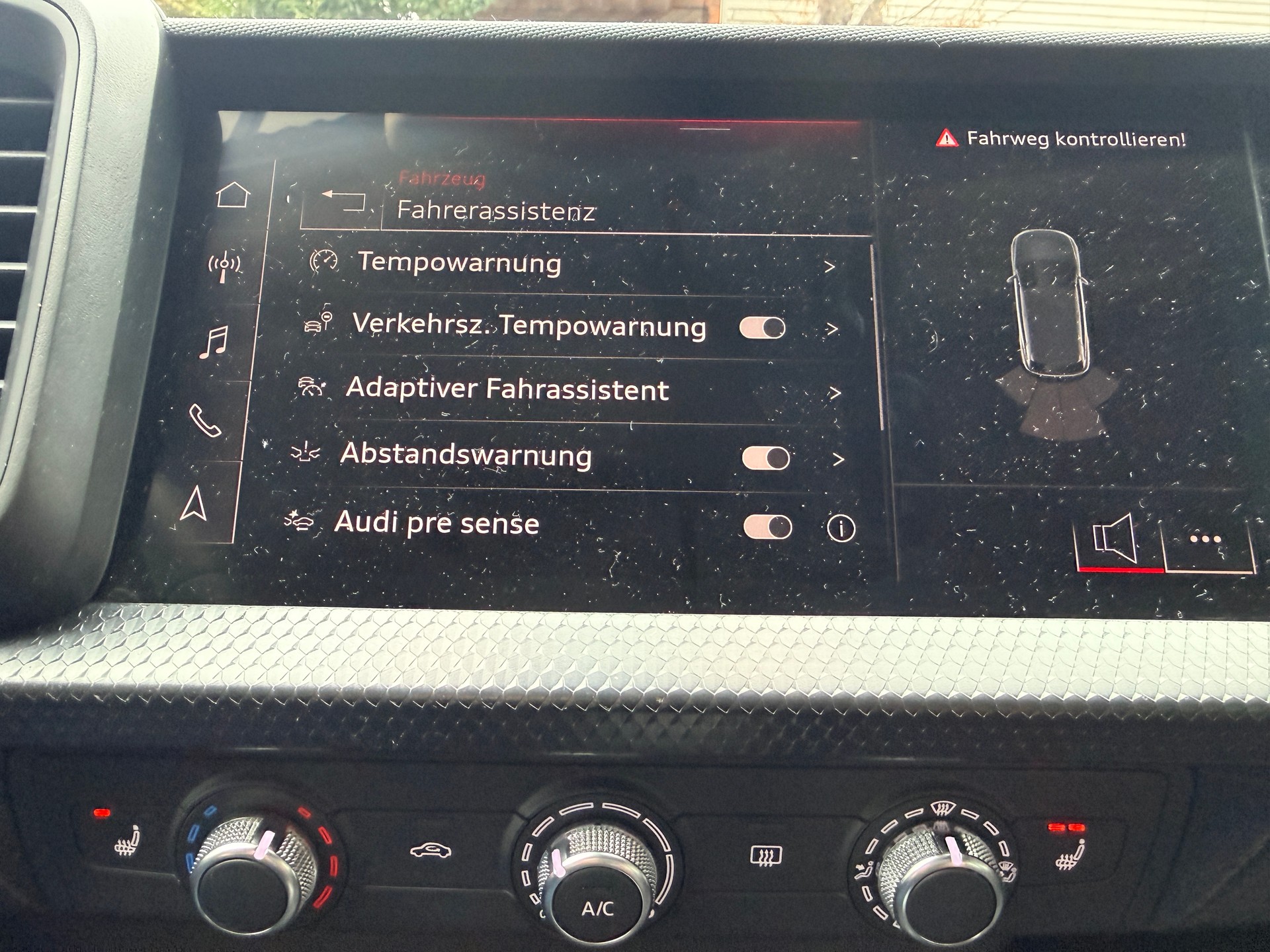 AUDI A1 Sportback 30 TFSI Attraction Mod. 2025 S-tronic 116PS-image-12